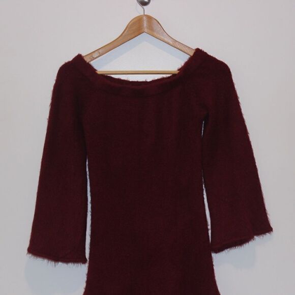 VICI Adoration off the shoulder Bunbury Sweater Mini Dress Women Small - Picture 4 of 12